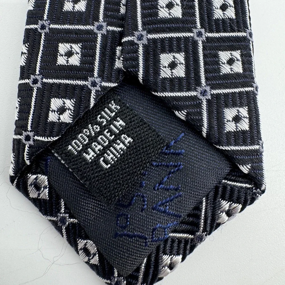 Jos A Bank Traveler Silk Tie Mens Black Silver Geometric Diamond Stain Resistant